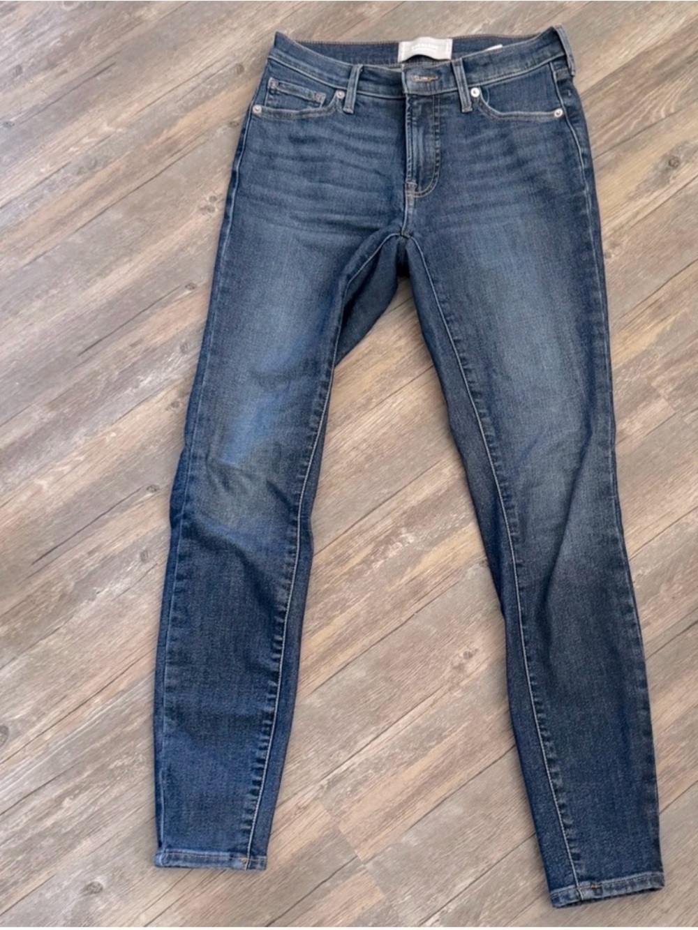 Everlane Mid Rise Skinny Stretch Jeans